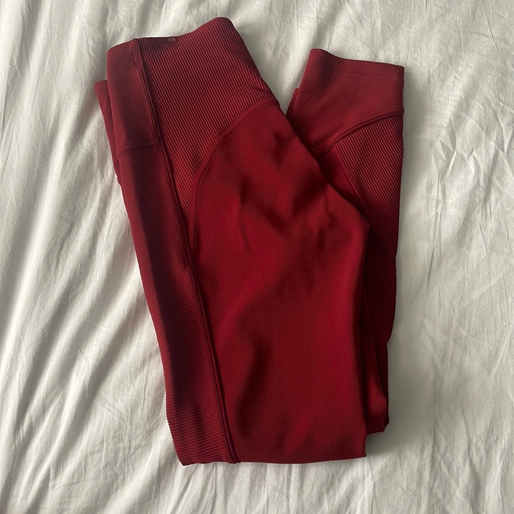 Lululemon Daily Lineup 7/8